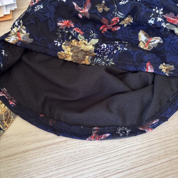 Lace‎ Blouse Medium Pearls Butterflys Gold Crochet Maximalist Victorian Coquette - Picture 14 of 14